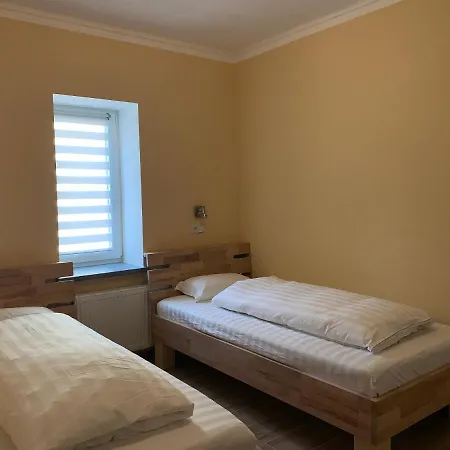 Apartment La-